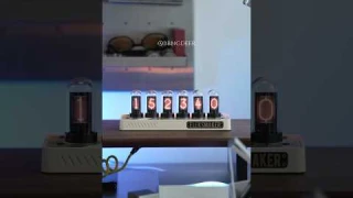 This desk clock will make me feel comfortable at work