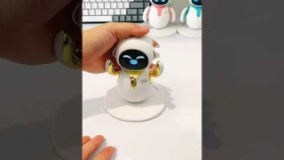 Unboxing golden eilik robot so adorable 🌼 @energizelab #eilik #shorts #robot #robotics