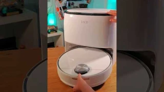 Wir haben Mal wieder putzen lassen 😂 nutzt ihr auch schon Saugroboter? ZACO M1S #shorts