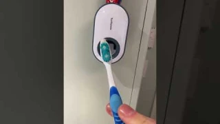 The Automatic Toothpaste Dispenser? | GadgetGarage Reviews