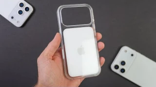 Apple iPhone 17 Pro - "Clear Case" Review (it's weird...)
