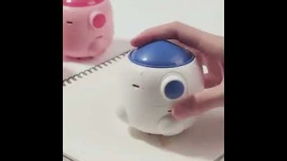 Portable Mini Rocket Desktop Cleaner Cute Desk Vacuum Cleaner 360 Degrees Rising Wind Direction
