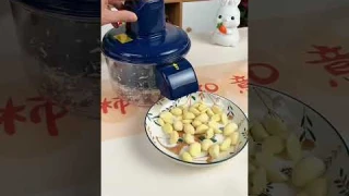 Effortless Electric Grape Peeler #shorts #gadgets #droidxp