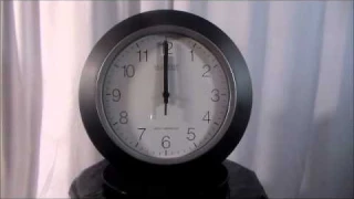 La Crosse WT 3102B 10inch Atomic Analog Wall Clock