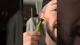 Philips Norelco OneBlade 360 Face + Body, Hybrid Electric Razor-sharp.Amazon:https://amzn.to/4d33JWj