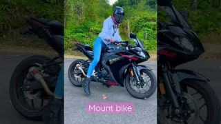 How to start and go on a motorcycle