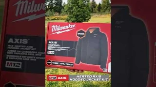 Beat The Cold: Milwaukee M12 Heated Jacket-App Controlled!