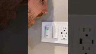 This humidity sensor from @leviton automatically turns on when there’s moisture in the room!
