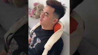 Cùng Mi mẹ Emmei chia sẻ bí kíp "nịnh chồng" ✨| Đánh giá máy massage cổ vai gáy Breo N6 Mini