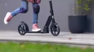 Review of our Zinc Big Wheeled Folding Voyager Scooter on the @GadgetShowInsta