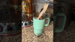 YETI Rambler 20 oz Travel Mug, Stainless Steel, Vacuum Insulated with Stronghold Lid