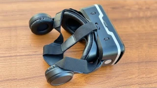 3d Virtual Reality Headset Glasses for Gaming, Movies and Video - Compatible with Iphone and Android