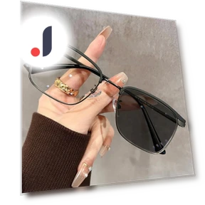 Smart Street Glasses for Myopia with Color Change — Smart Glasses, Exquisite glasses