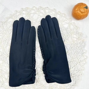 Winter Touchscreen Gloves, Female s