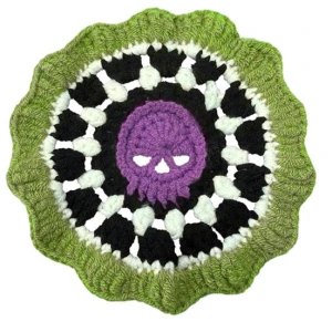 Handcrafted Crochet Smart Skull Stand, Aunel