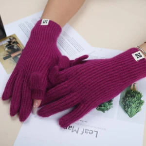 Touchscreen Gloves, Yiran bag