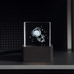 Holographic Photo Display Smart Weather Station Digital Clock with GIF Animations, ChouJay