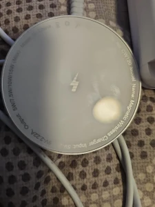 Magnetic Wireless Charging Pad, Shenzhen USV Technology Co.,Ltd
