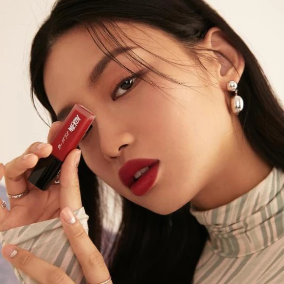 Merge Blur Fit Tint — Wireless Earbuds, Kcosme