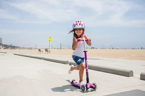 Maxi Deluxe Foldable LED Scooter, Micro