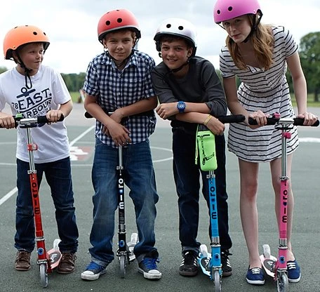 2-Wheeled Foldable Scooter, Micro