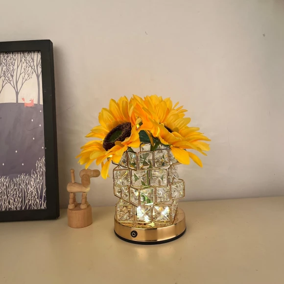 Sunflower LED Touch Lamp, TrendyFinds