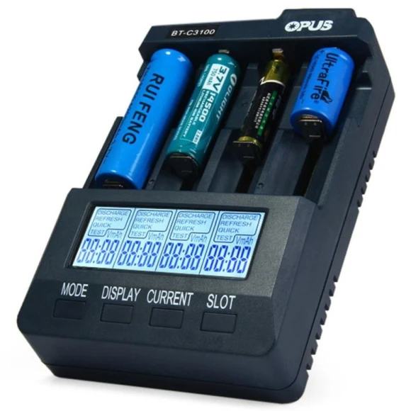 Digital Smart 4-Slot LCD Charger, CAOW3