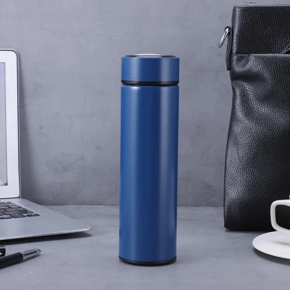 Smart Thermos with Temperature Display — Smart Water Bottle, the BAY
