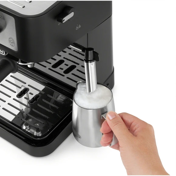 Manual Espresso Machine with Milk Frother, 15 Bar Pump Pressure, De'Longhi