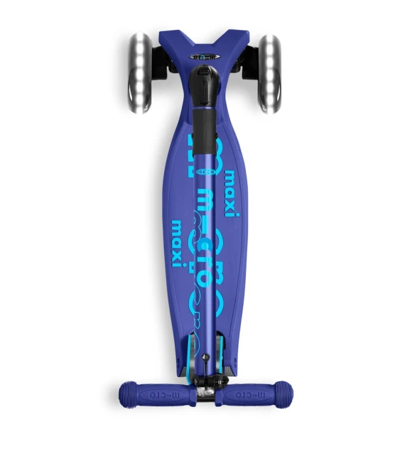 Maxi Deluxe Foldable LED Scooter, Micro