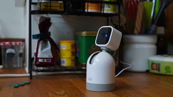 Pan-Tilt Camera — Security Camera, Blink