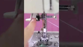 Sewing Machine 🧵 Auto Needle Threader feature #sewing