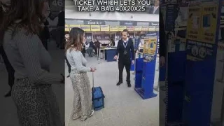 Watch This Cabin Trolley Bag Fit the Airline Sizer PERFECTLY! 👀🧳 | No More Baggage Fees!