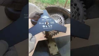 How to Use a Trimmer Brush Cutter Blade