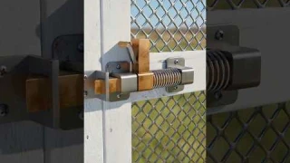 Heavy Duty Automatic Gate Latch 🔐 With Key  #shorts