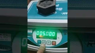 DIGITAL WEIGHT SCALE KANTA HOW SET TO SHOW RIGHT WEIGHT. CALIBRATION. domestic WEIGHT SCALE