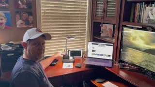 REVIEW:  LED Desk lamp with Wireless Phone Charger