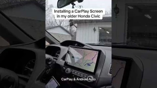 Installed a CarPlay touch screen in an older #Honda Civic.Plug and play!   #CarPlay  #eonon