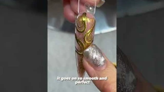 Easy HACK for chrome powder💗 #chromenails #chromenailart #chromenaildesign #nailarttricks