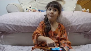 FIDGET HAND SPINNER DE LED NA CAIXA SURPRESA