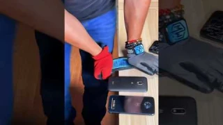 Which Motorola phone is Stronger? 😱 Break Test       #android #moto #break #bend #motorola #test