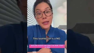 U-shaped toothbrush is TRASH! #toothbrush #dentist #cleanteeth