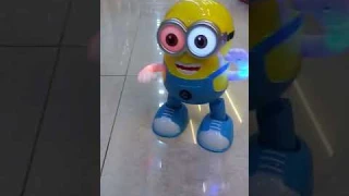 New dancing minion with music lights and moving action toy