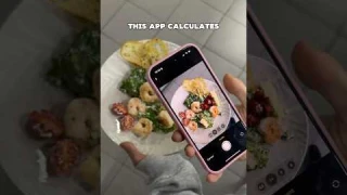 This app counts calories from a photo 🤯