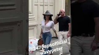 Jeff Bezos Shopping for three hours in soho today with girlfriend Lauren Sanchez #jeffbezos #amazon