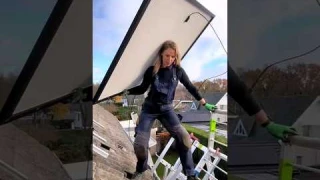 Very Impressive #Solar Installation on a Roof💪 - Subscribe for more! ☀️